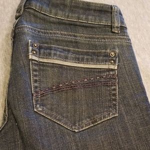 Size 27 Garage Jeans